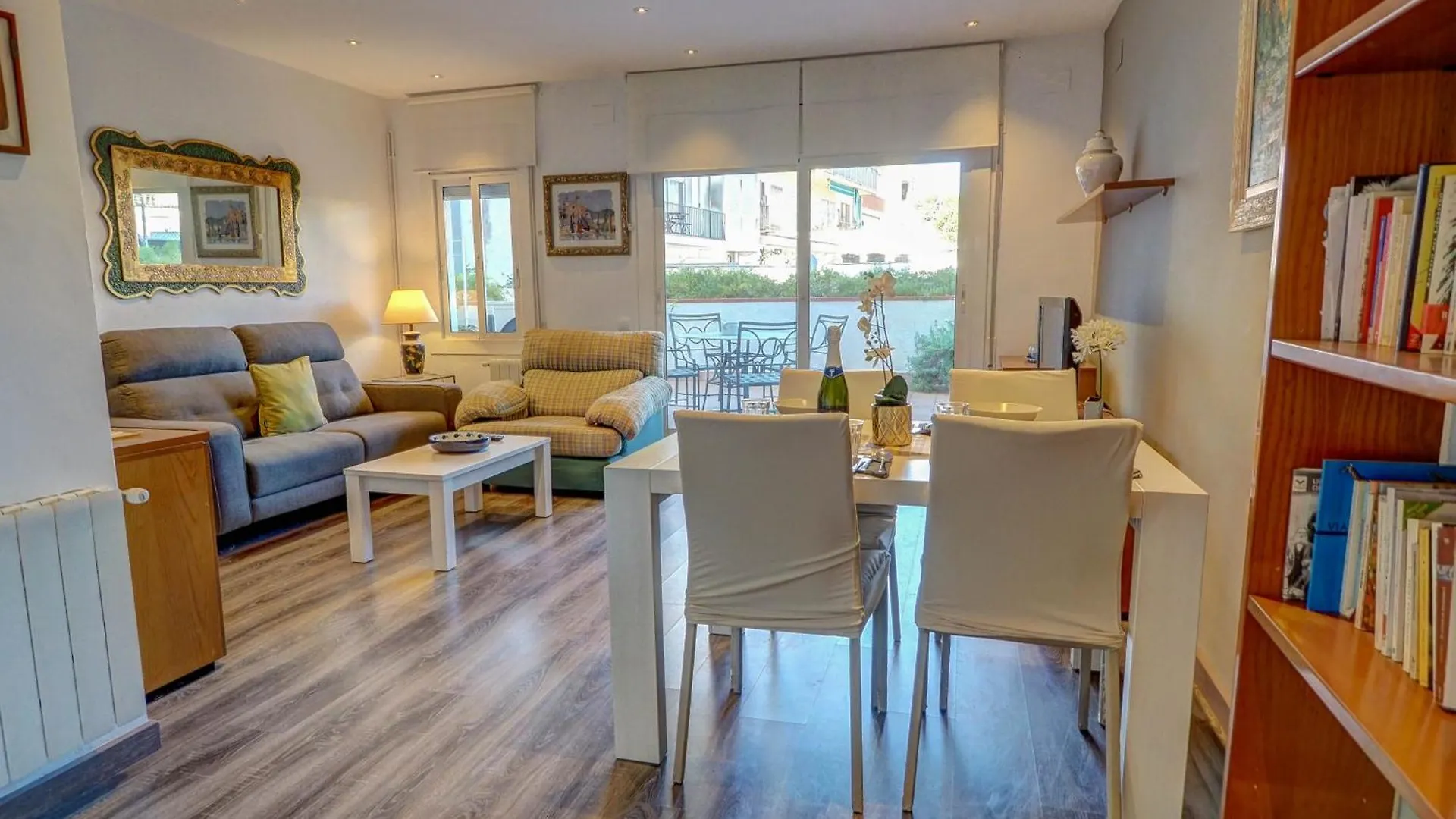 La Sirena Apartment By Hello Homes Sitges 0*,  Spagna
