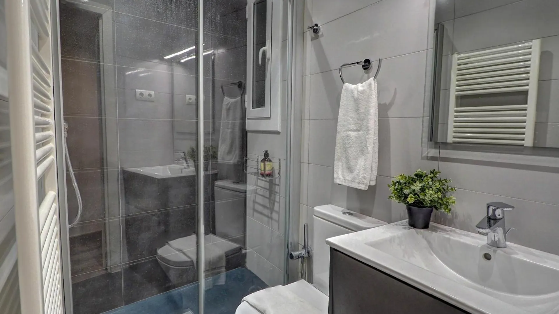 La Sirena Apartment By Hello Homes Sitges Spagna